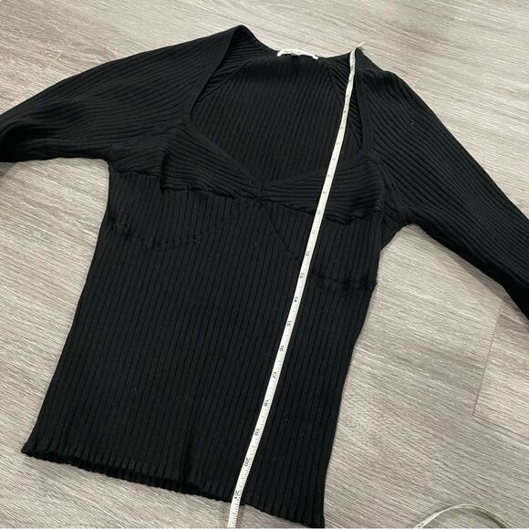 Heartloom Sweetheart Neckline Knit Long Sleeve Top Sweater - Picture 5 of 7